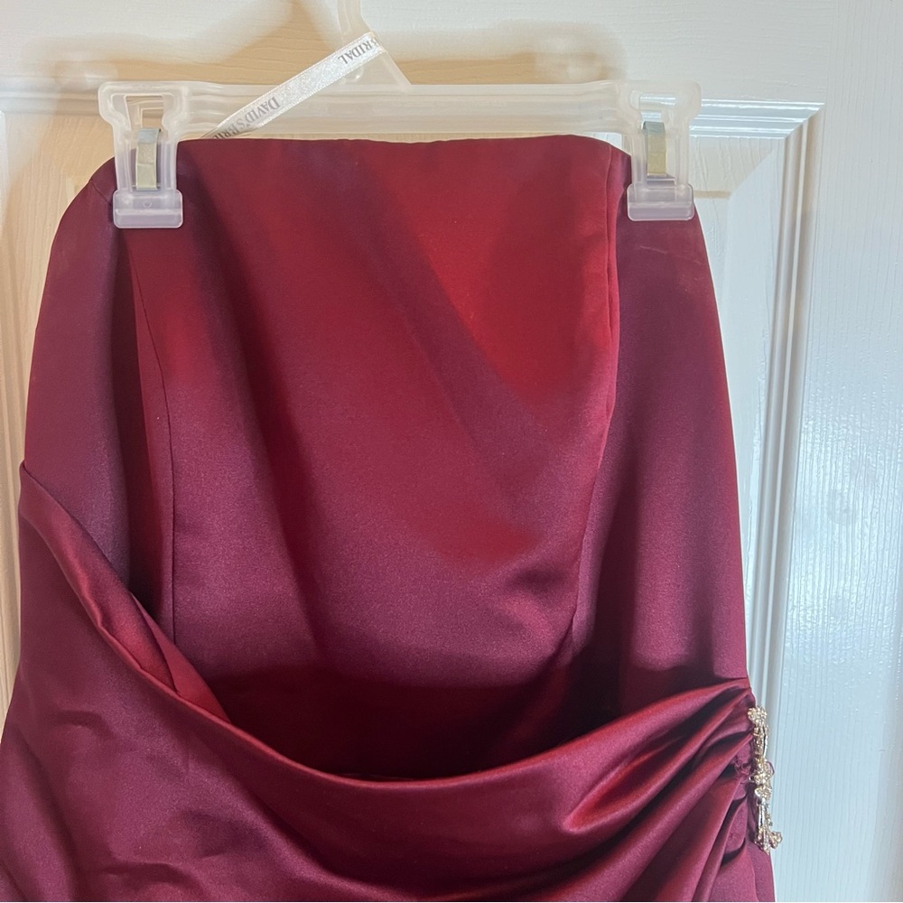 David’s Bridal Formal Wedding Prom Bridesmaid Strapless Burgundy Dress Size 10 - Picture 4 of 7